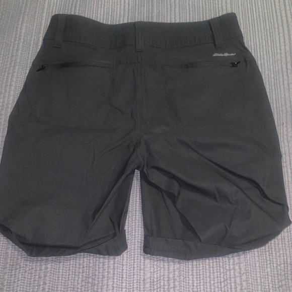 Mid length Cargo shorts - Picture 1 of 5